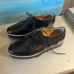 Patent Leather Chinese Laundry Shoes